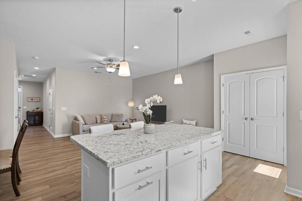 Beau Coast Getaway Villa Beaufort Екстериор снимка
