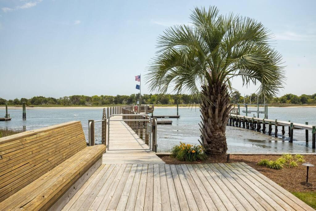 Beau Coast Getaway Villa Beaufort Екстериор снимка