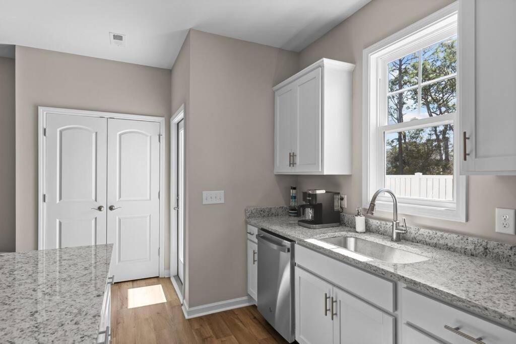 Beau Coast Getaway Villa Beaufort Екстериор снимка